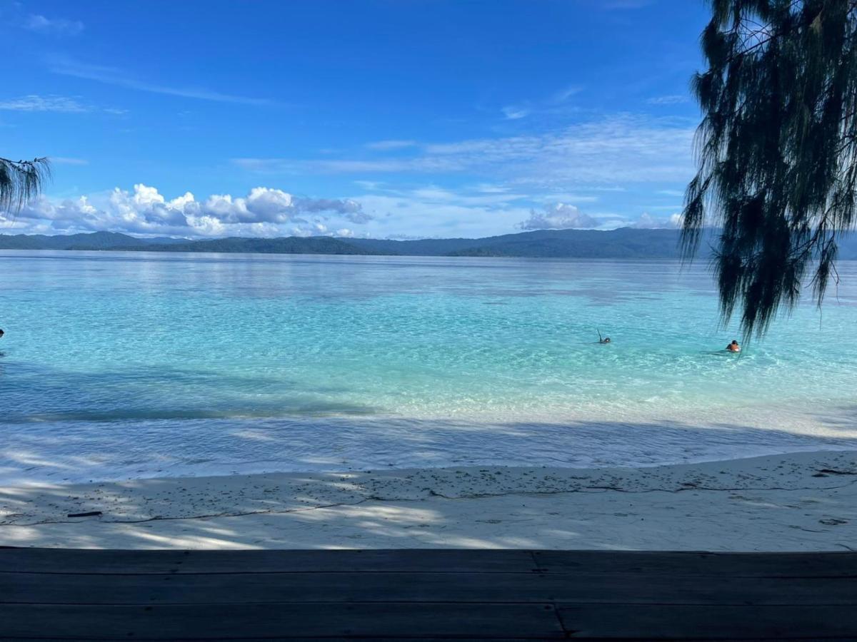 Wai Resort - Raja Ampat Pulau Birie Ngoại thất bức ảnh